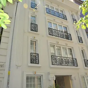 3* Otel Elegance